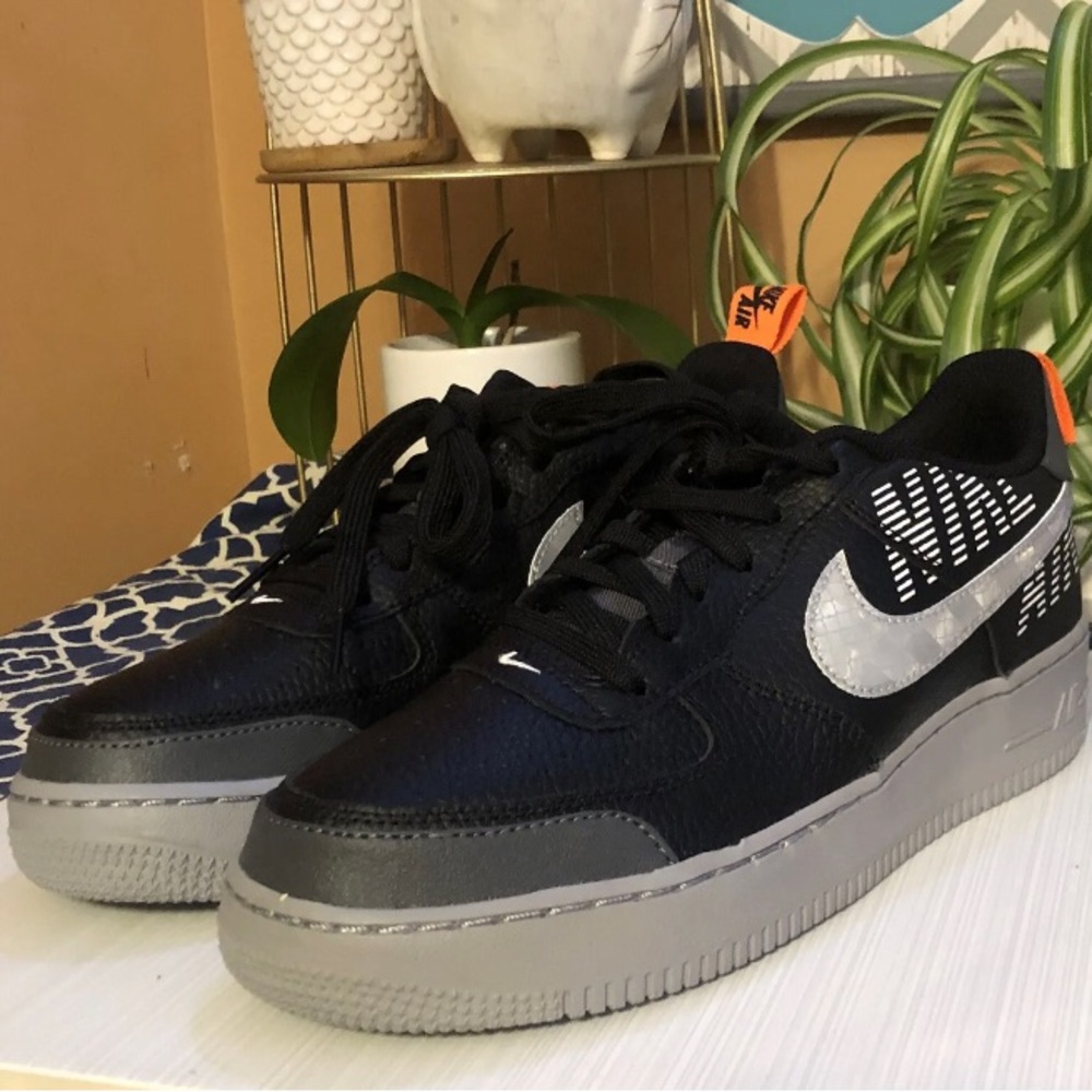 New Nike Air Force 1 LV8 2 (GS) “UNDER CONSTRUCTION” BQ5484-001 Size 7Y